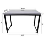 Scrivania da ufficio con piano grigio chiaro e struttura in metallo nero, altezza 76 cm
