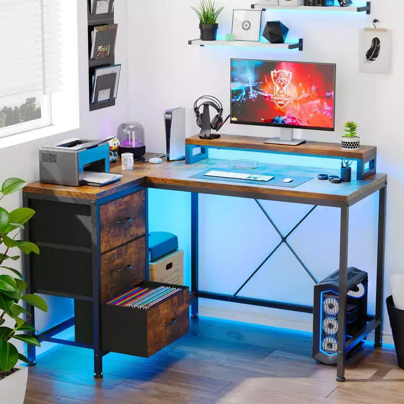 Scrivania angolare a L (120 cm) con luci LED, prese di corrente, porte USB e 3 cassetti