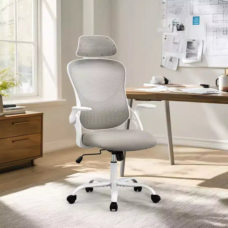 Sedia da Ufficio Ergonomica con Schienale Alto in Rete con Poggiatesta Regolabile e Braccioli Ribaltabili